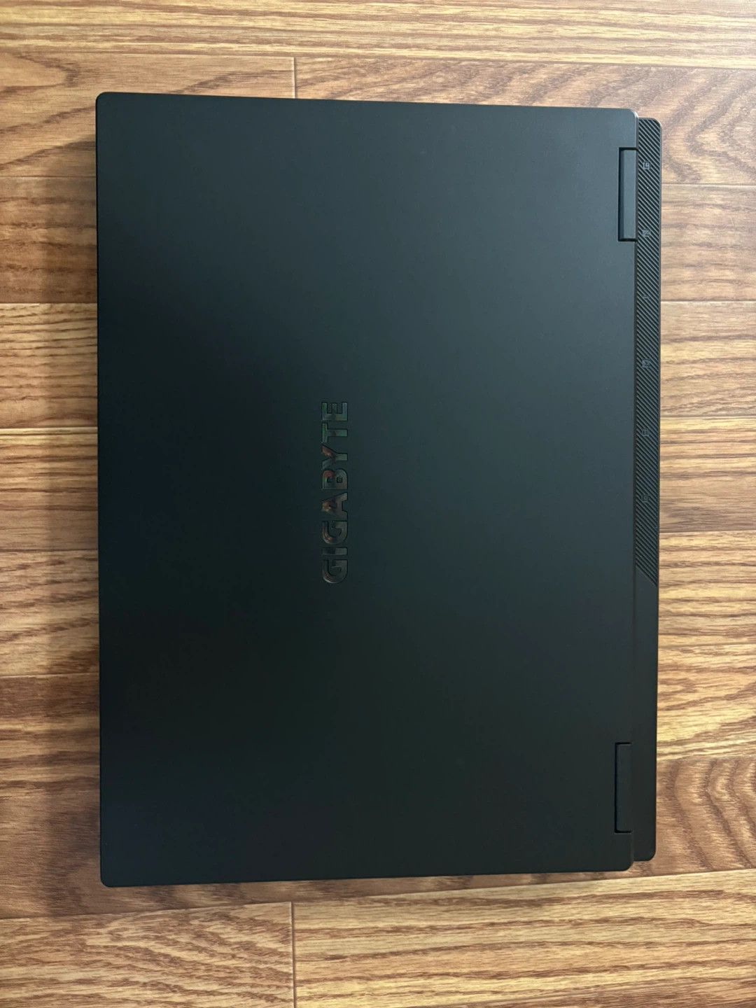 GIGABYTE Gaming A16 CMH Laptop - photo 5