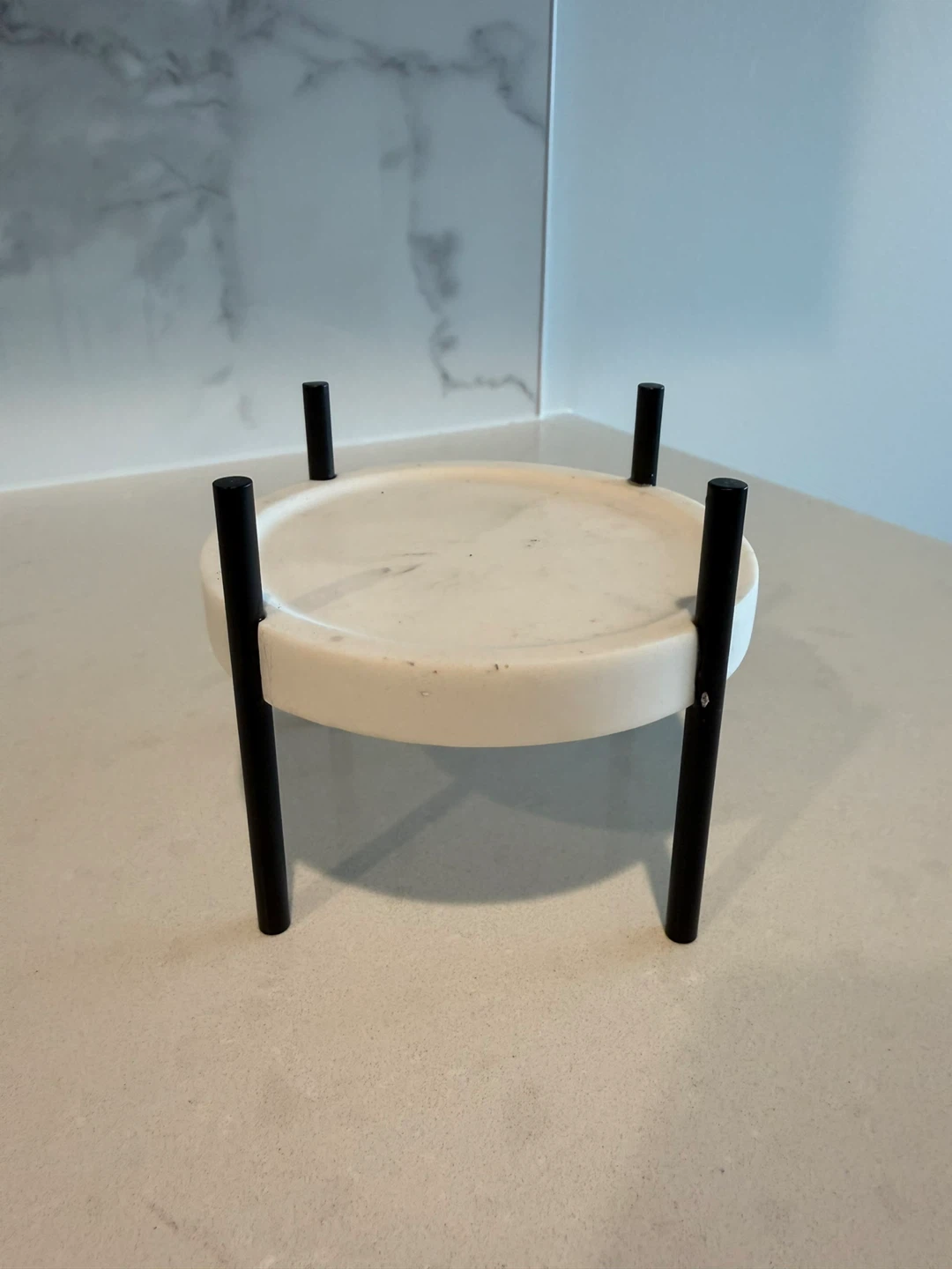 Bath & Body Candle Holder