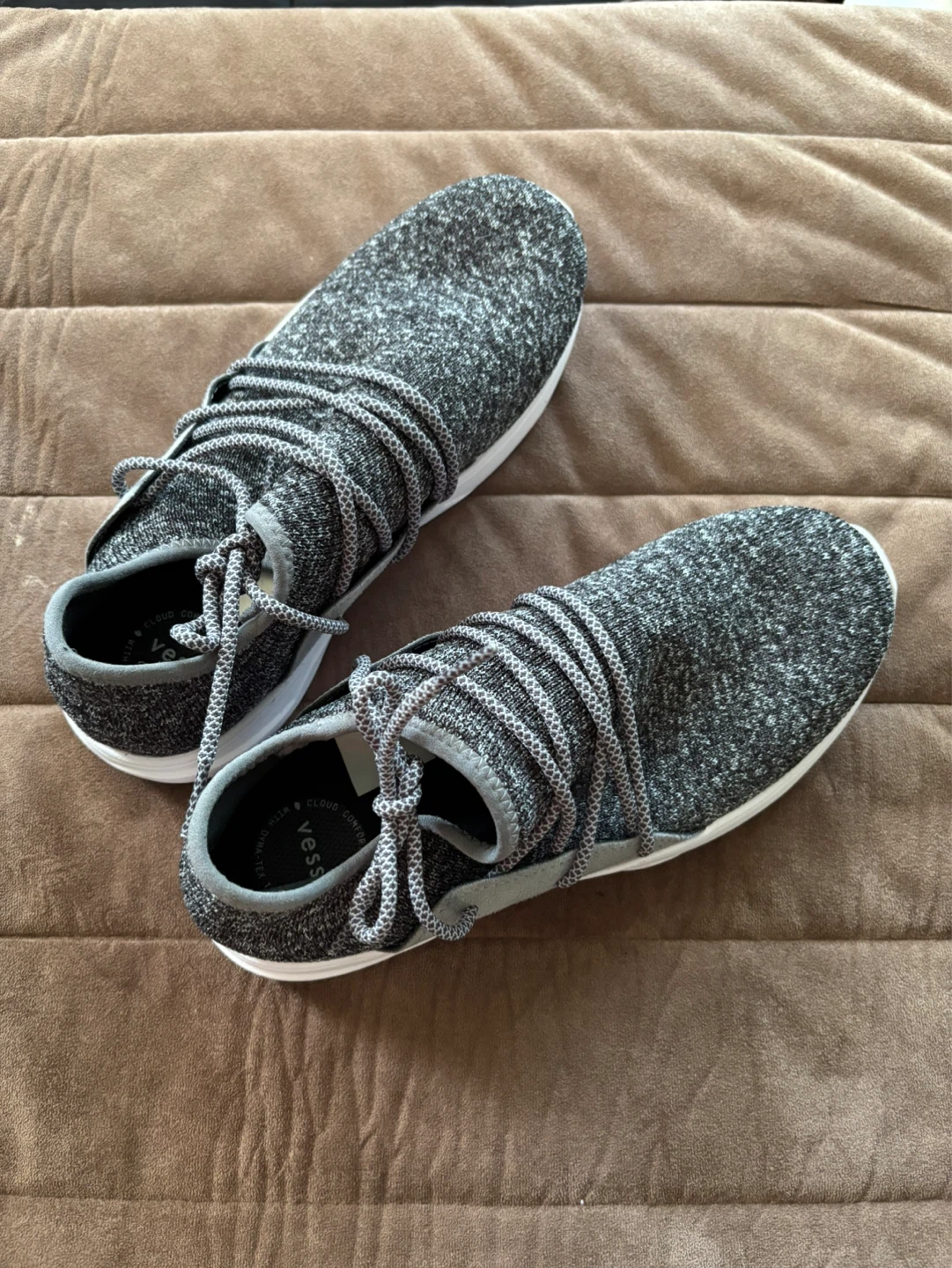 Vessi Sneakers Grey Knit Size 8 - photo 3
