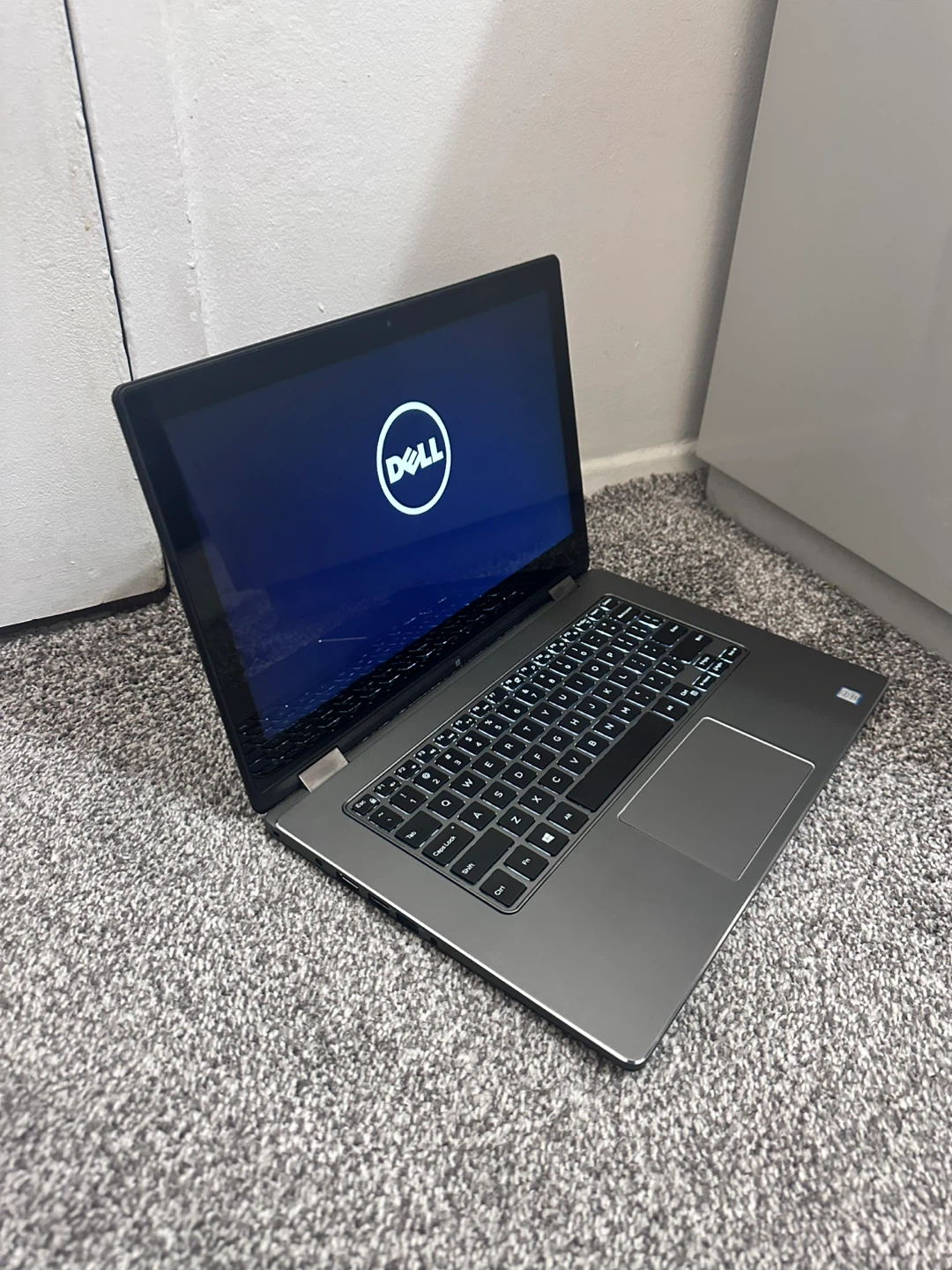 Dell Latitude 2-in-1 Laptop 512GB ssd i7 - photo 2