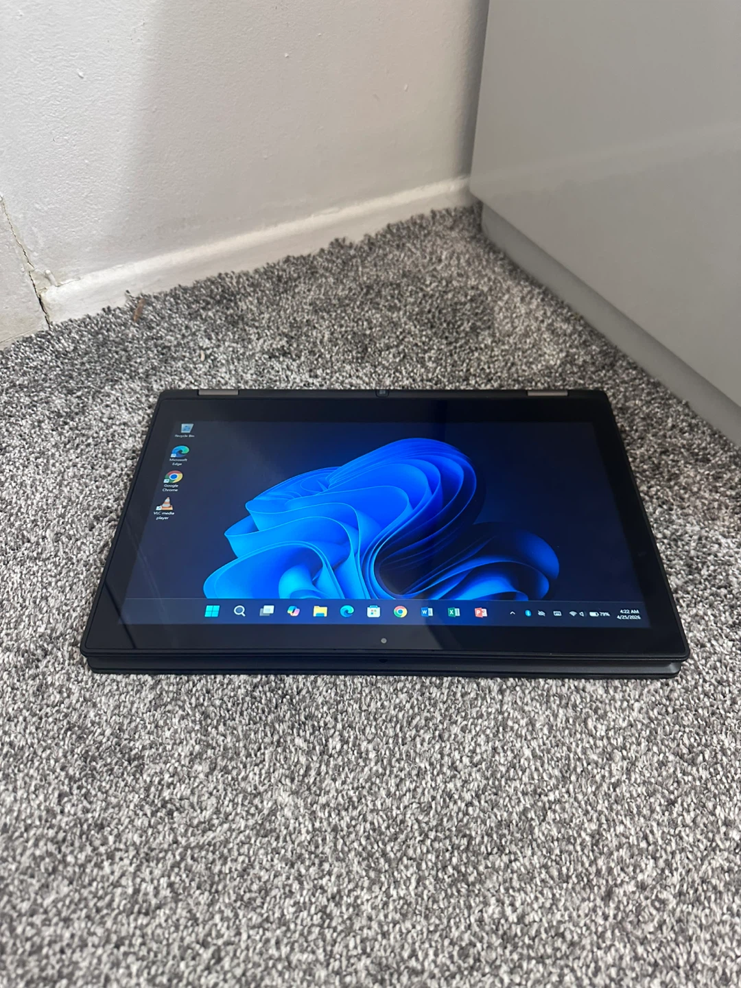 Dell Latitude 2-in-1 Laptop 512GB ssd i7 - photo 5