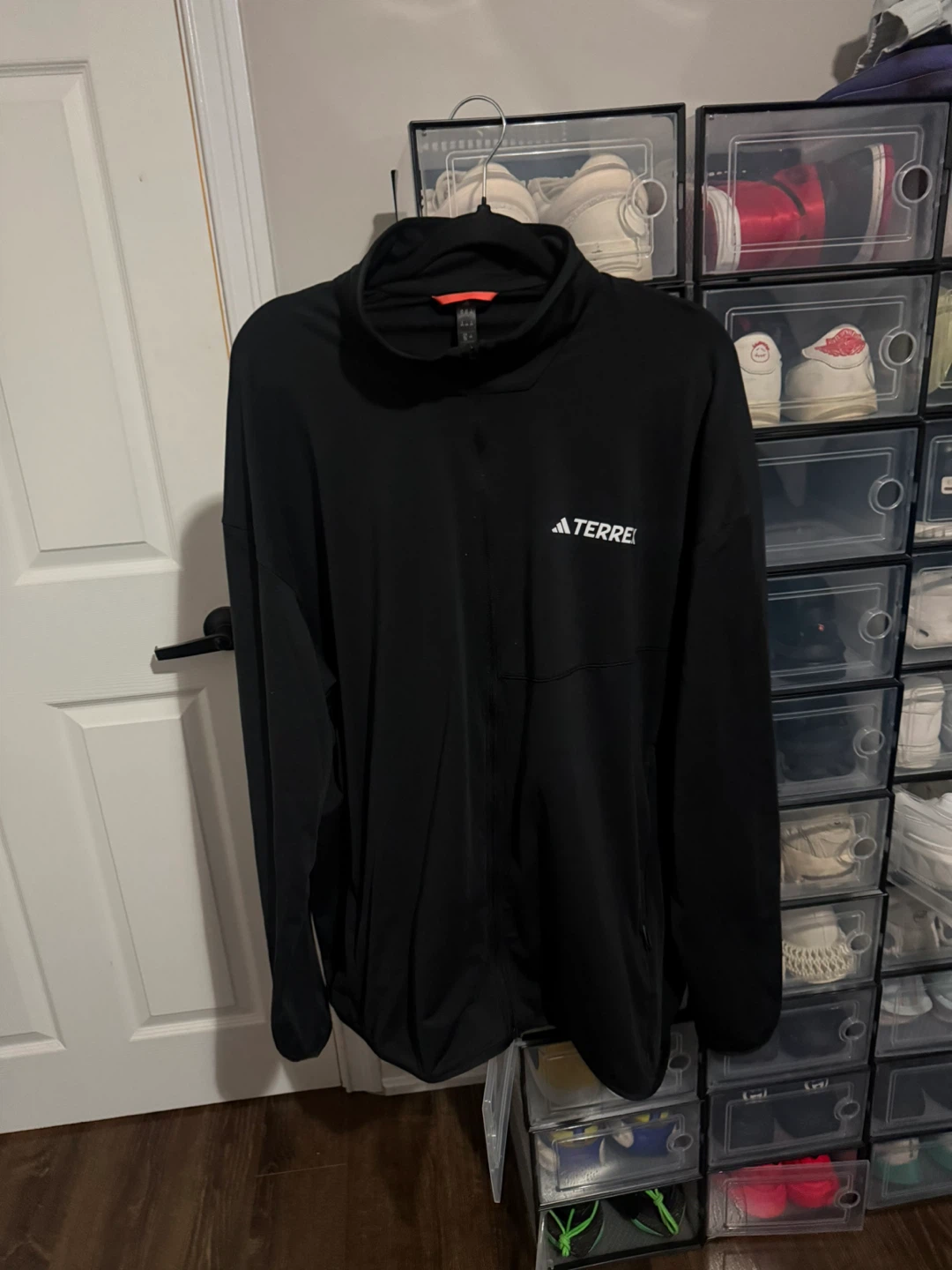 Closet cleaning - photo 2