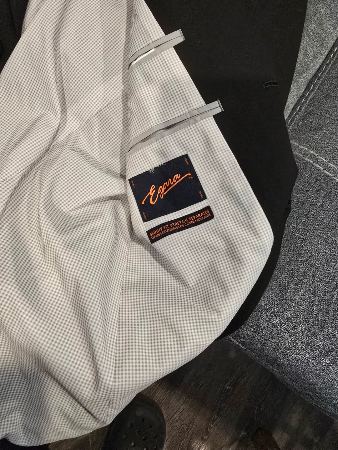 Mens black suit jacket/blazer **OPEN TO OFFERS** - photo 2