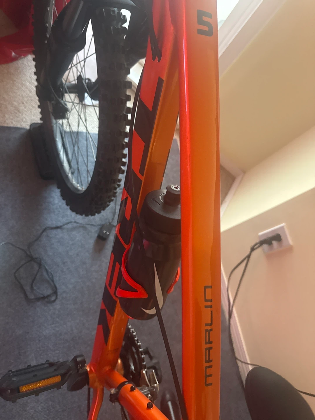 Trek Marlin 5 Mountain Bike - photo 2