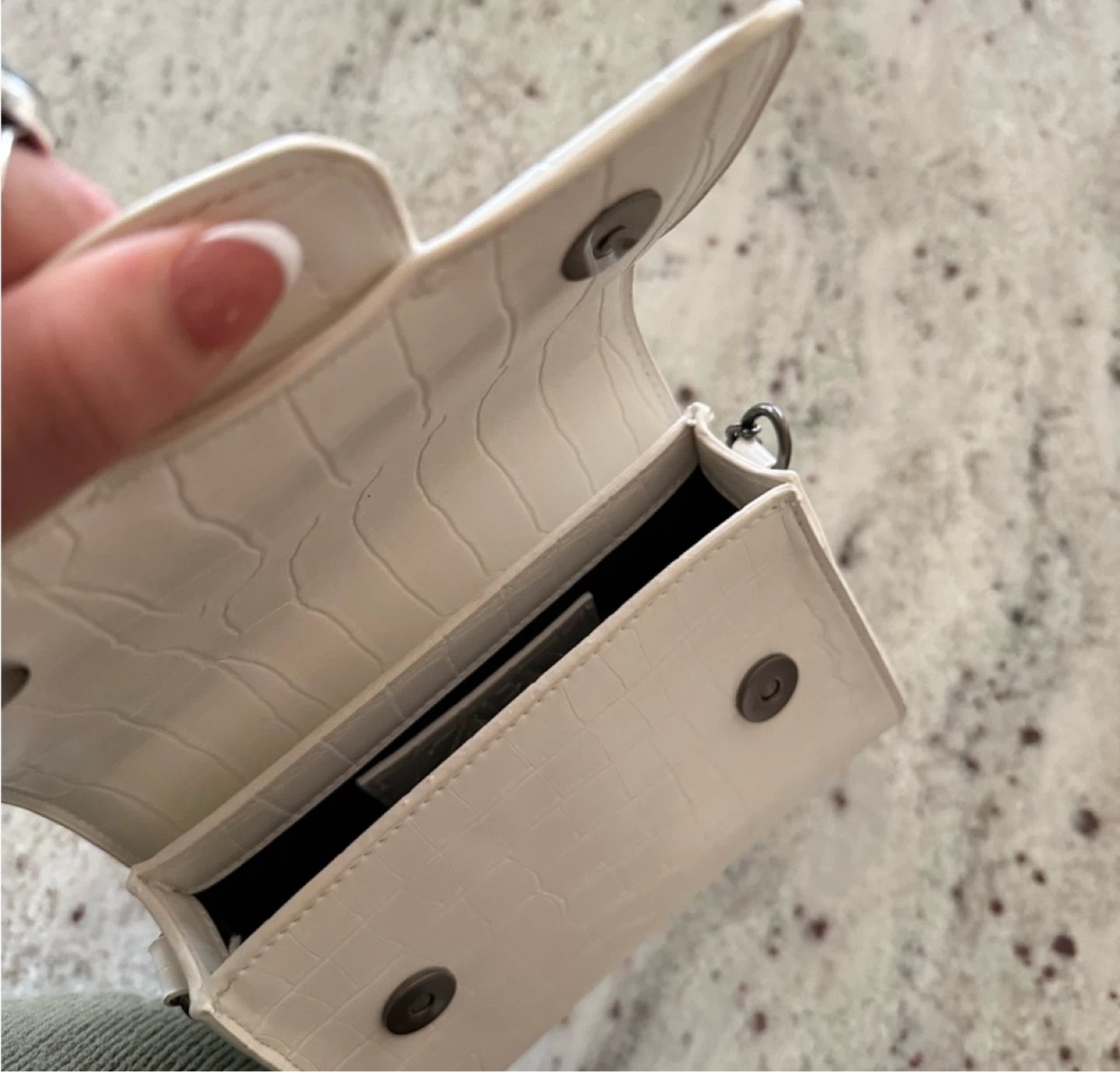 Zara White Crocodile-Embossed Mini Handbag - photo 2