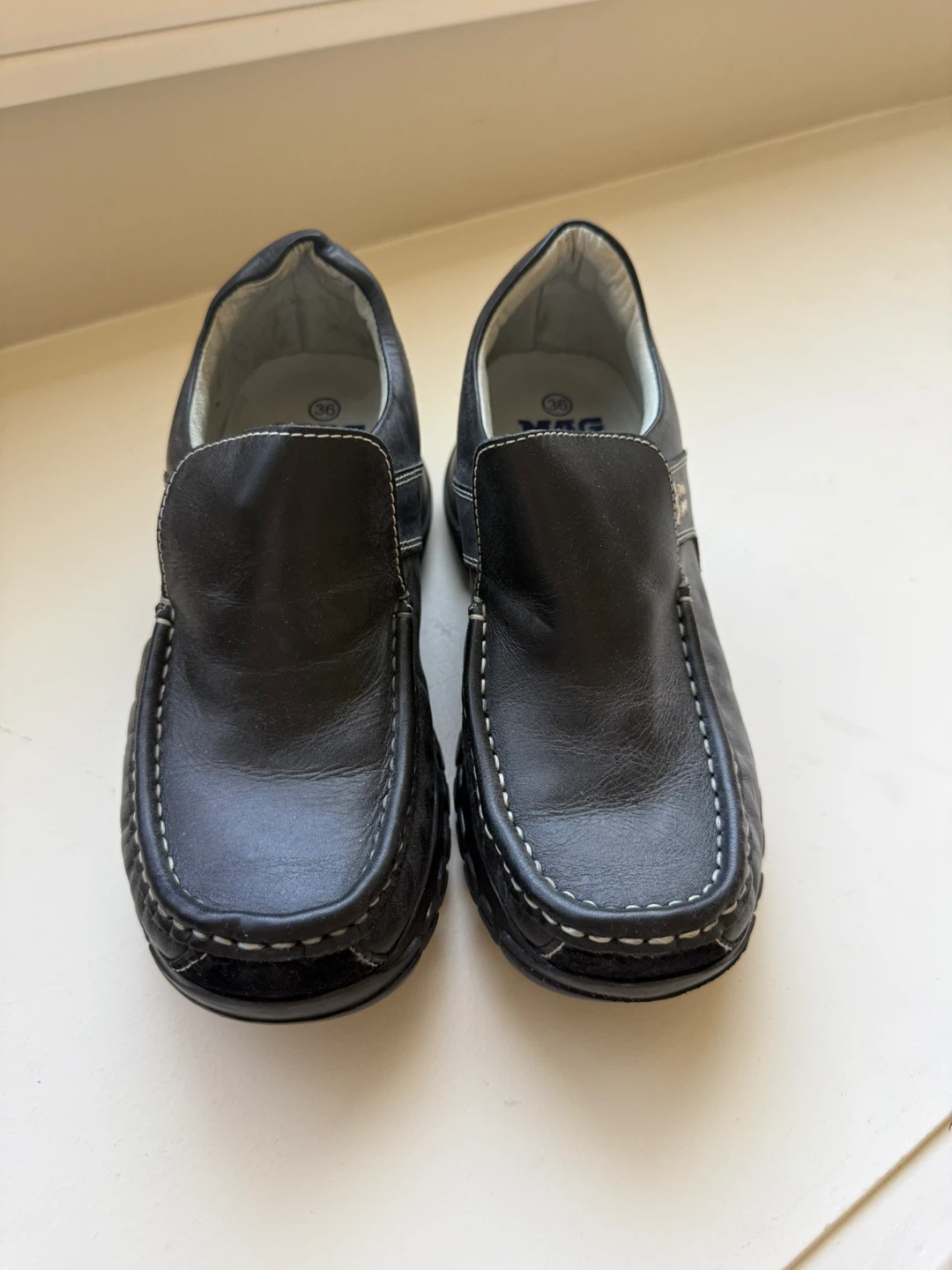 MAG black leather loafers size 36 - photo 2
