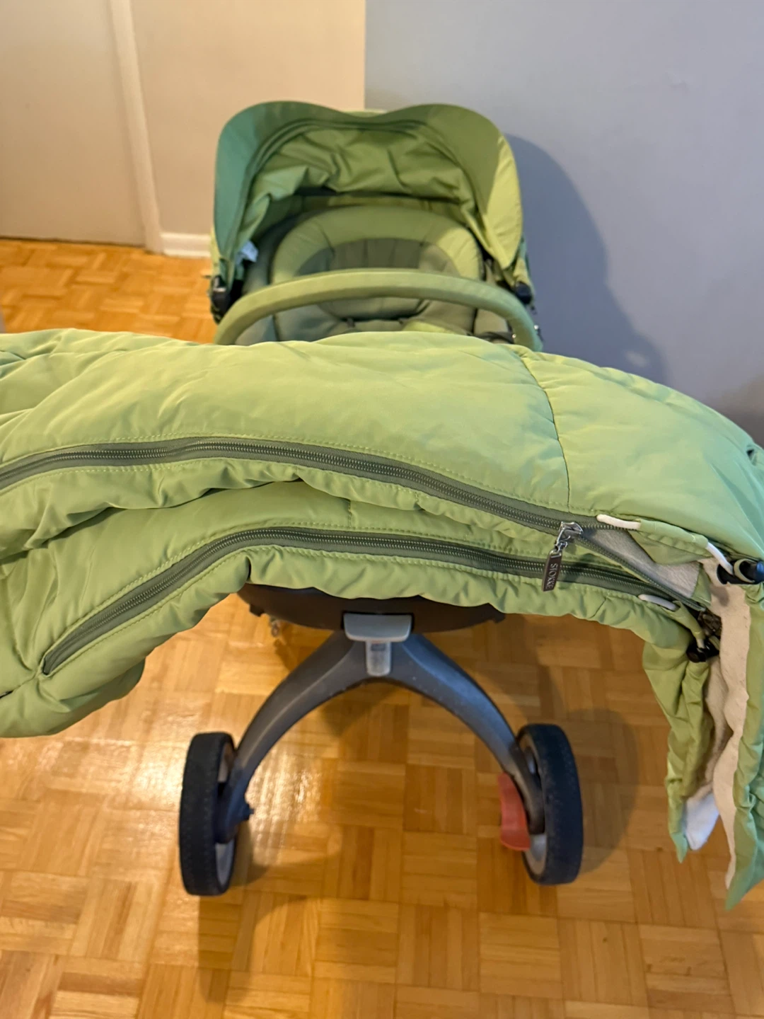 Stokke Xplory V5 Stroller in Green