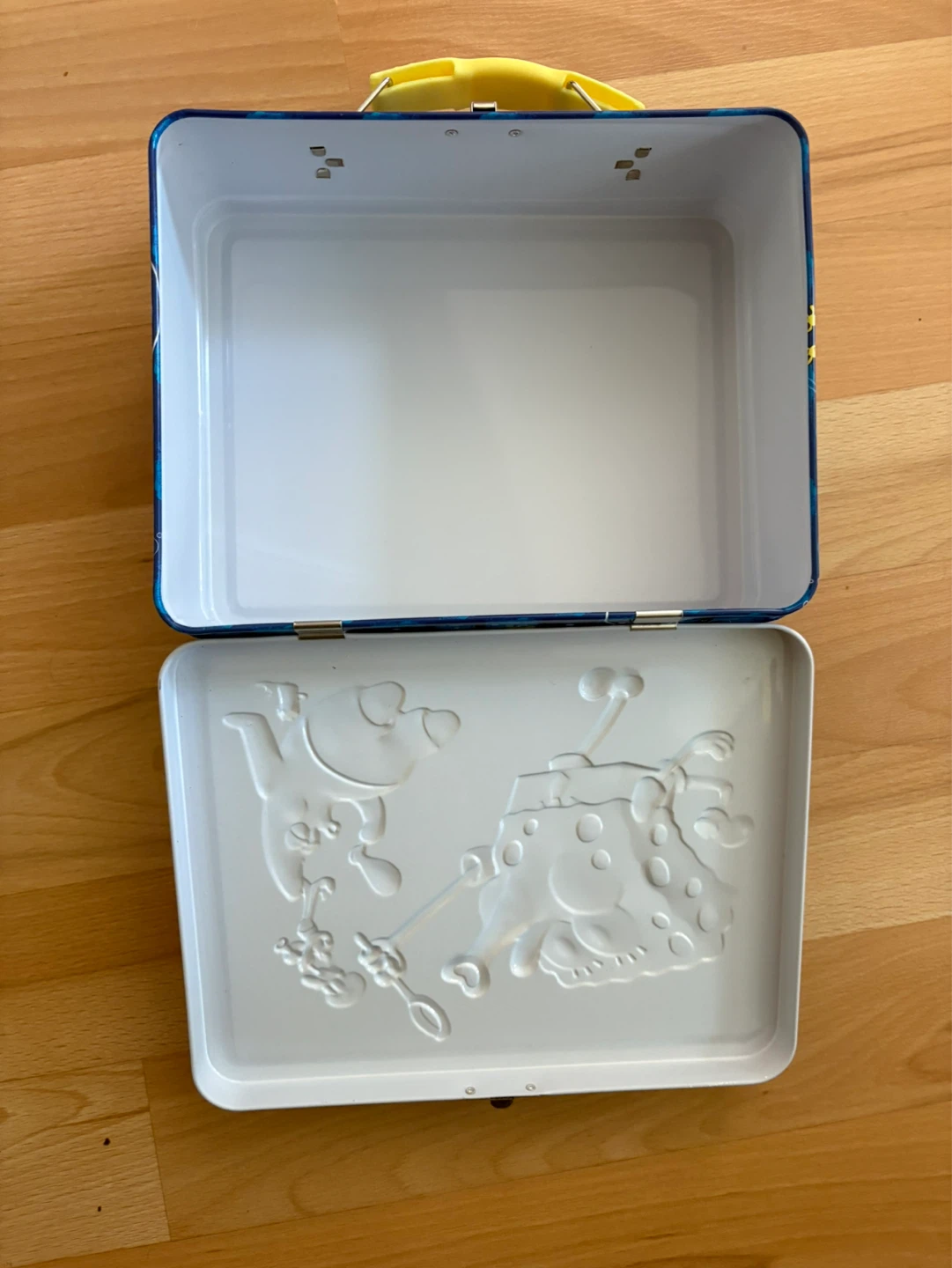 Spongebob Squarepants 2008 Metal Collector Lunchbox - photo 4