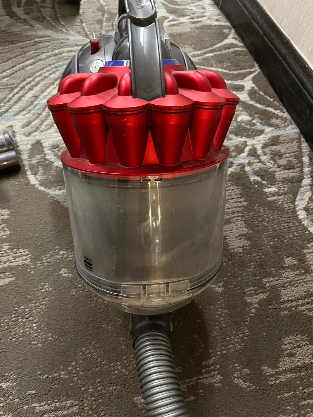 Dyson Vacuum Cleaner dc 37 - photo 2