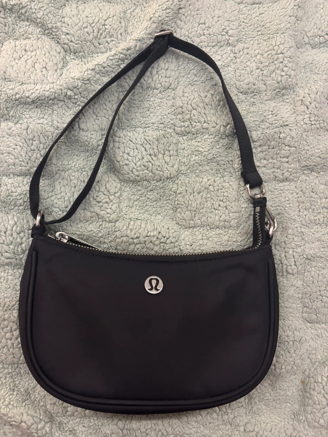 Lululemon Black Shoulder Bag