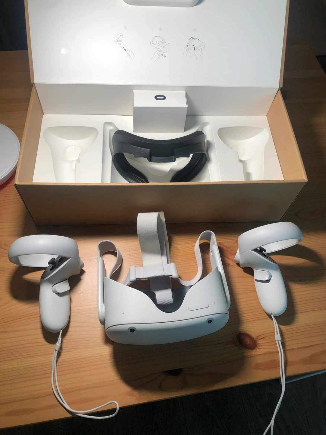 Oculus Quest 2 Virtual Reality Headset - photo 3