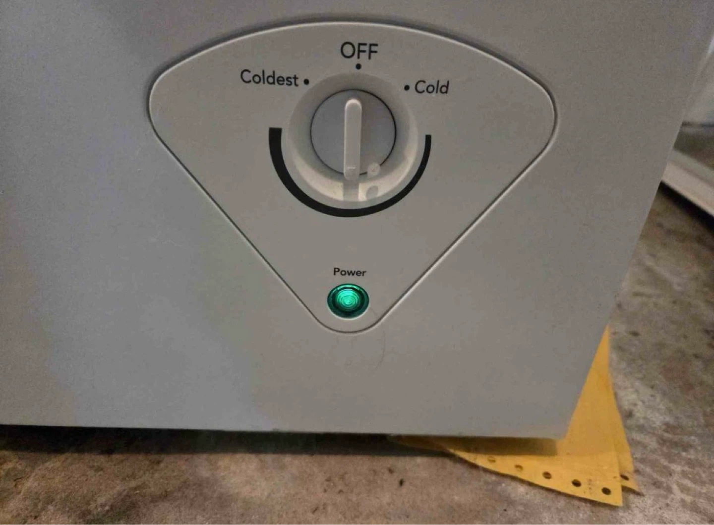 Frigidaire Chest Freezer 7.2 cu ft - photo 3