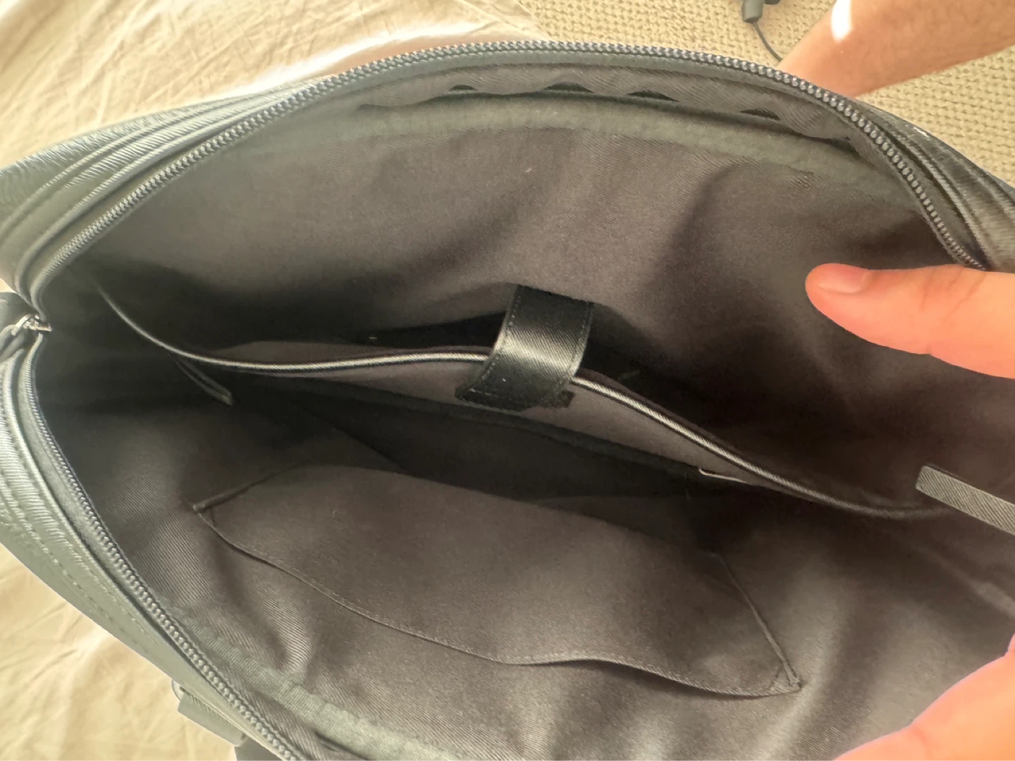 Ted Baker Black Briefcase - photo 3