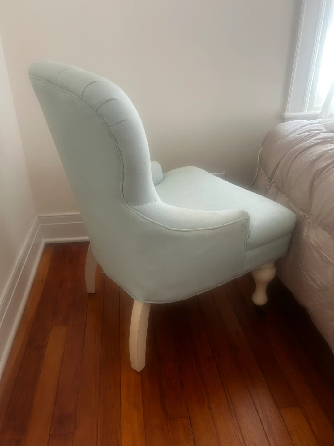 Safavieh Sutton Tufted Robbins Egg Blue Arm Chair - photo 2
