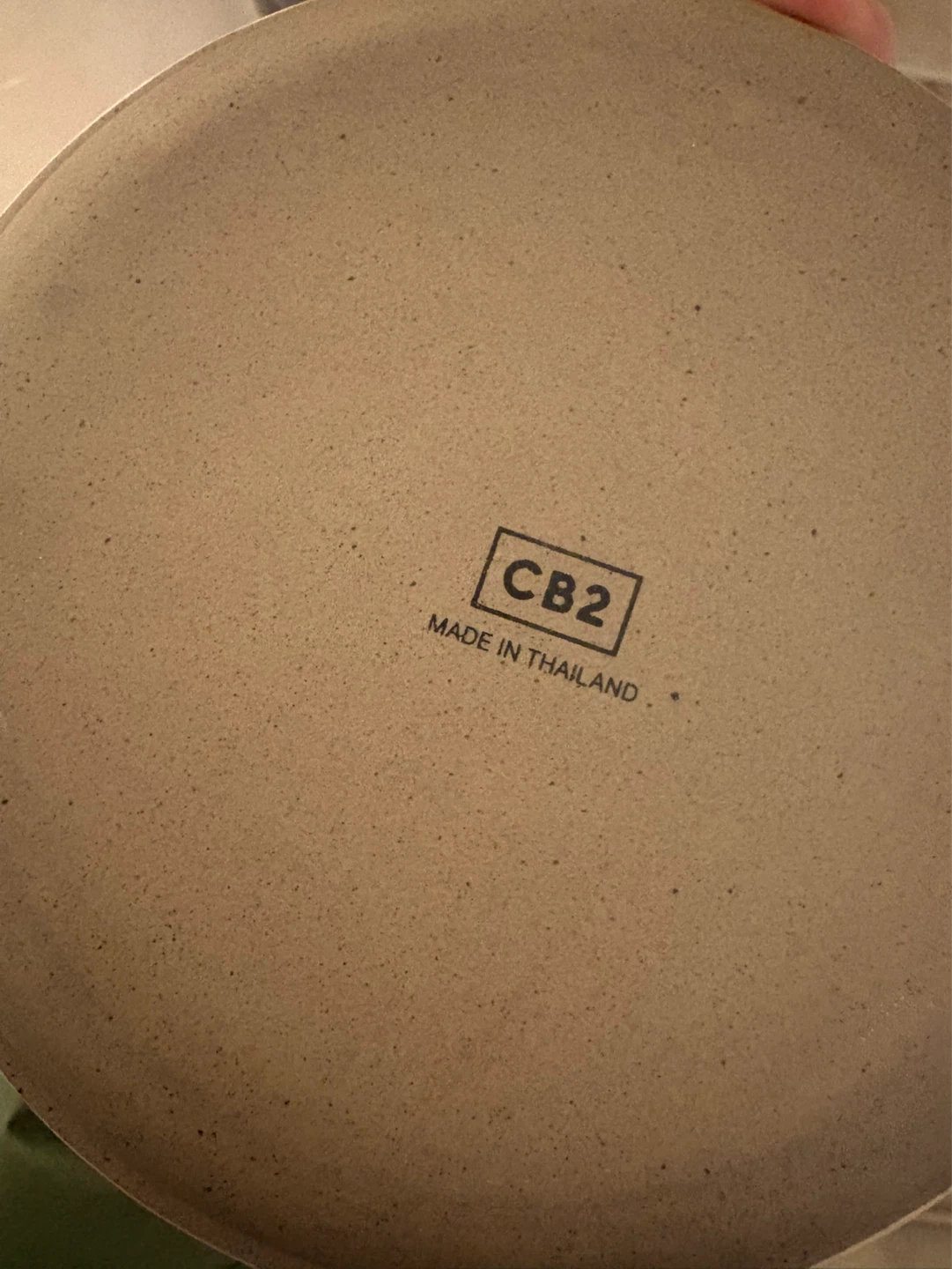 CB2 - 2 Large Plates, 2 Small Plates, 2 Bowls - Pink Matching - photo 2