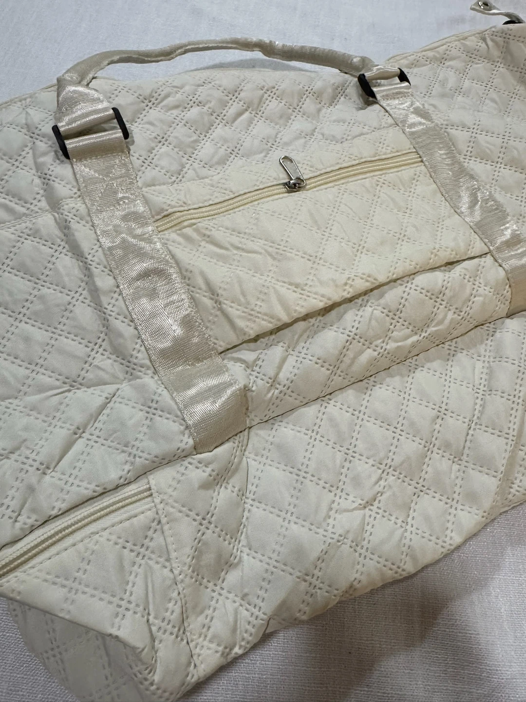 Quilted Duffel Bag with Matching Pouch - photo 3