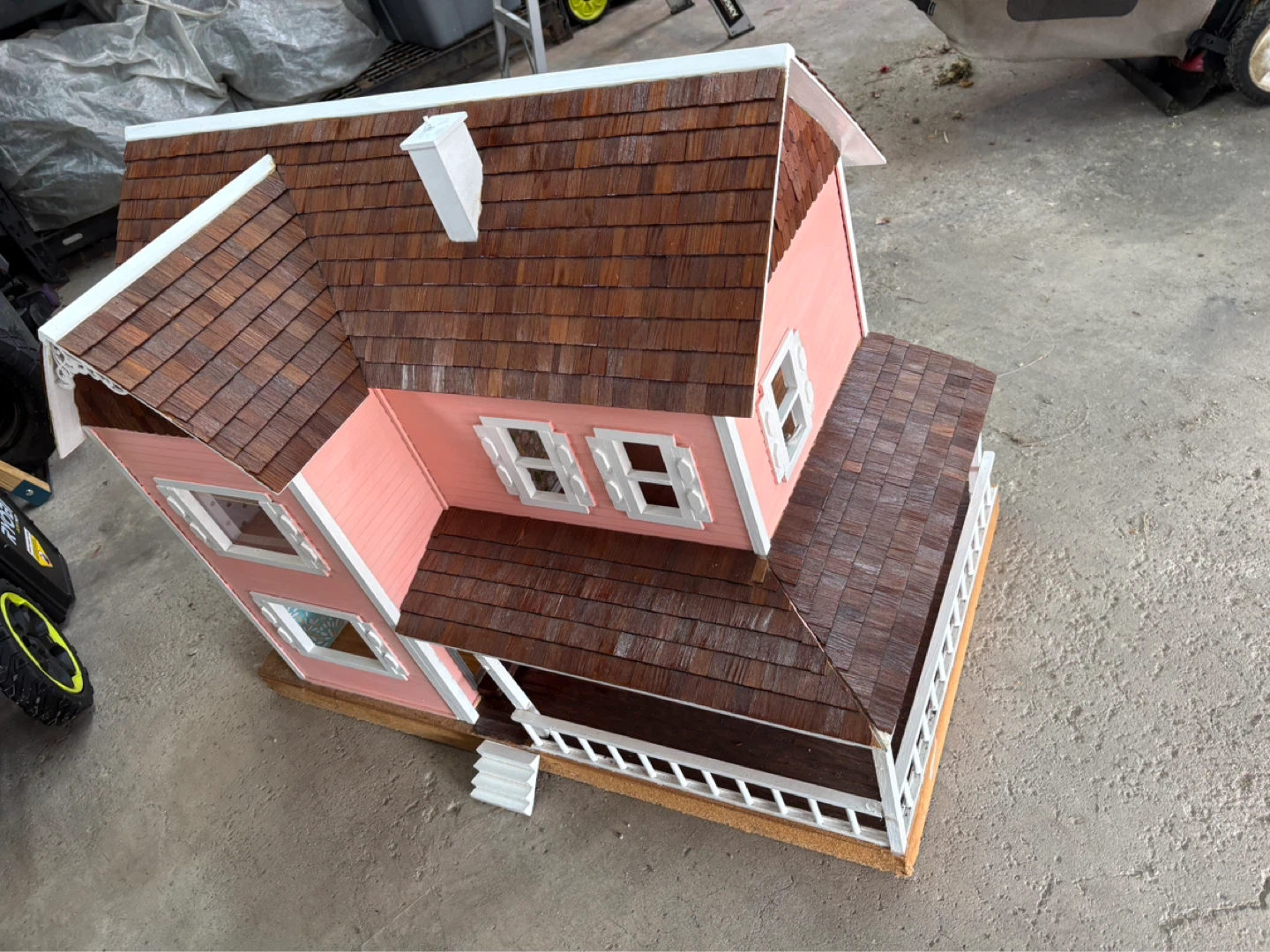 Pink Dollhouse with Wooden Shingle Roof - photo 3