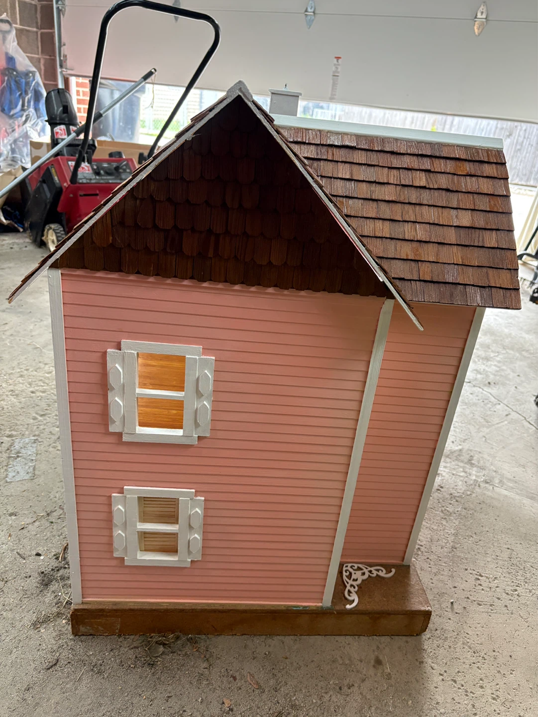Pink Dollhouse with Wooden Shingle Roof - photo 5