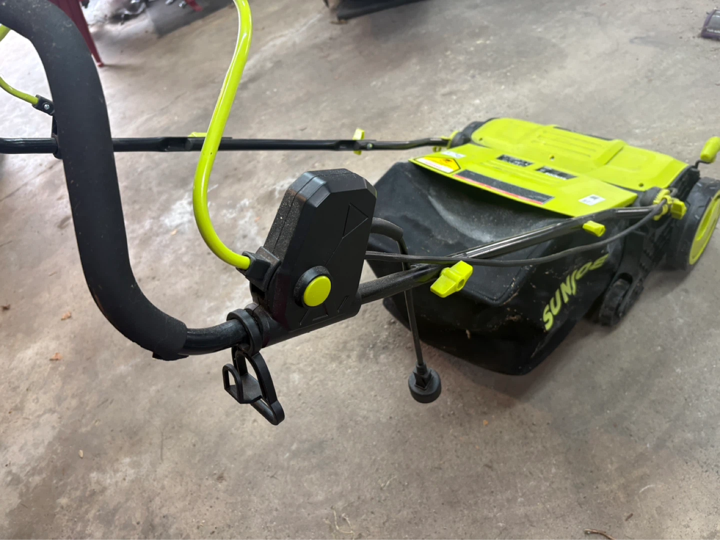 Sun Joe Electric Lawn Scarifier and Aerator