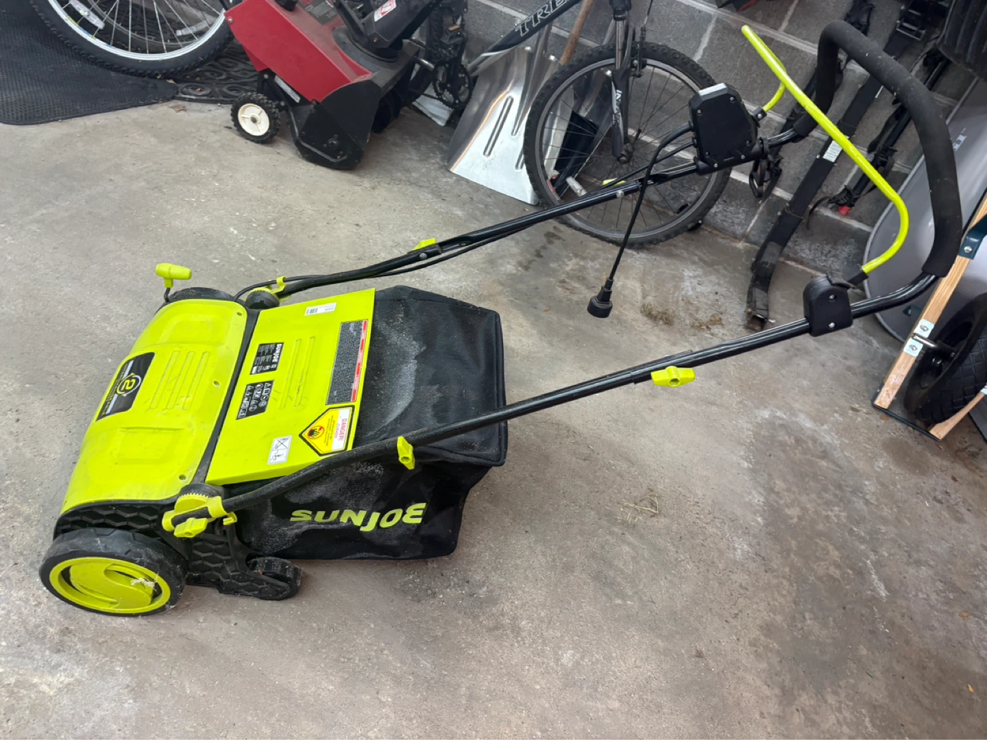 Sun Joe Electric Lawn Scarifier and Aerator - photo 3