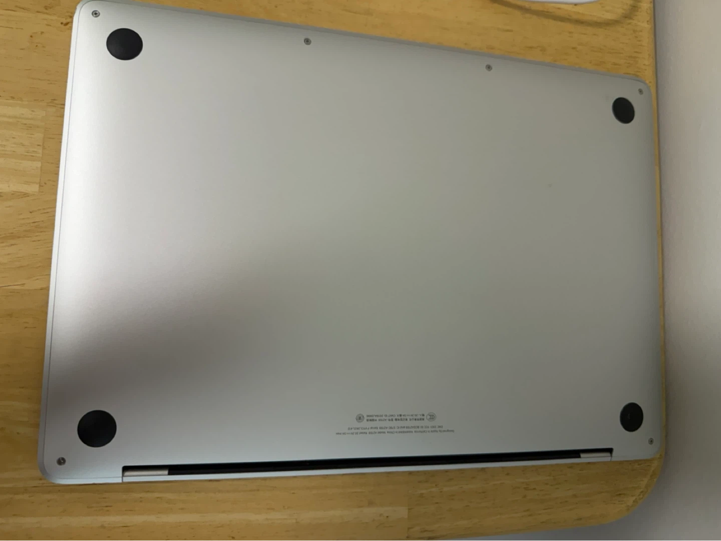 MacBook Pro 13" 2019 - photo 3