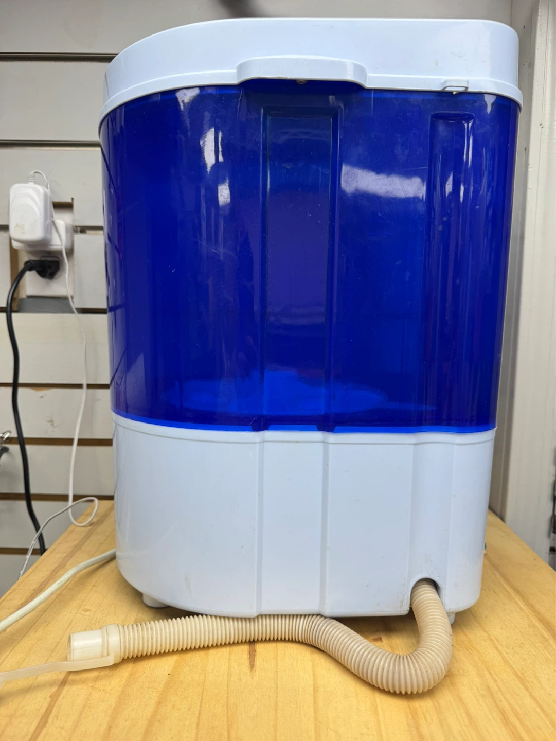 Bubblebagdude 5-Gallon Mini Bubble Machine Model XPB20-1208A - photo 3