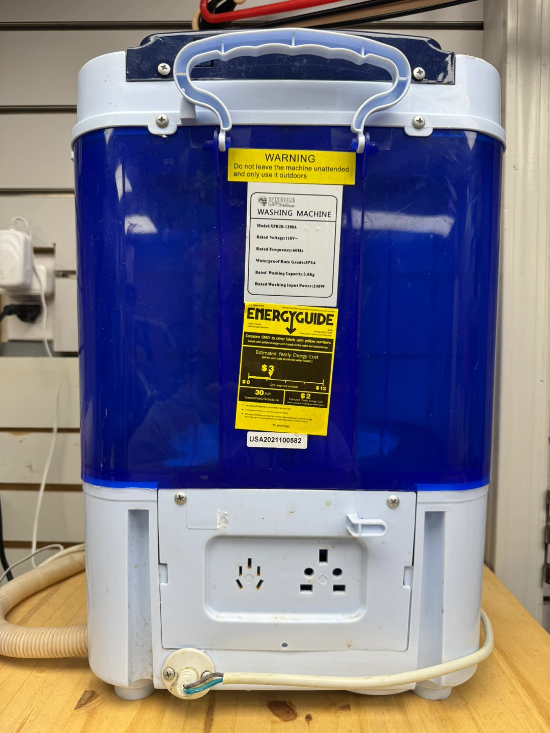 Bubblebagdude 5-Gallon Mini Bubble Machine Model XPB20-1208A - photo 4