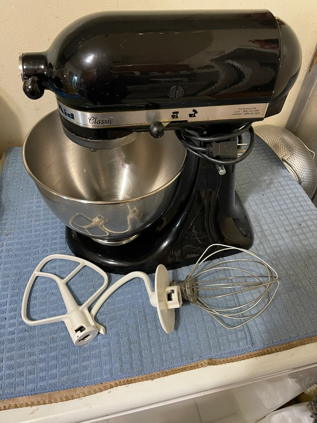 KitchenAid Classic Stand Mixer - Black - photo 2