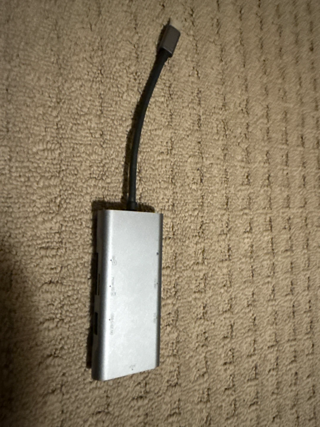 QGeeM USB-C Hub Adapter - photo 2