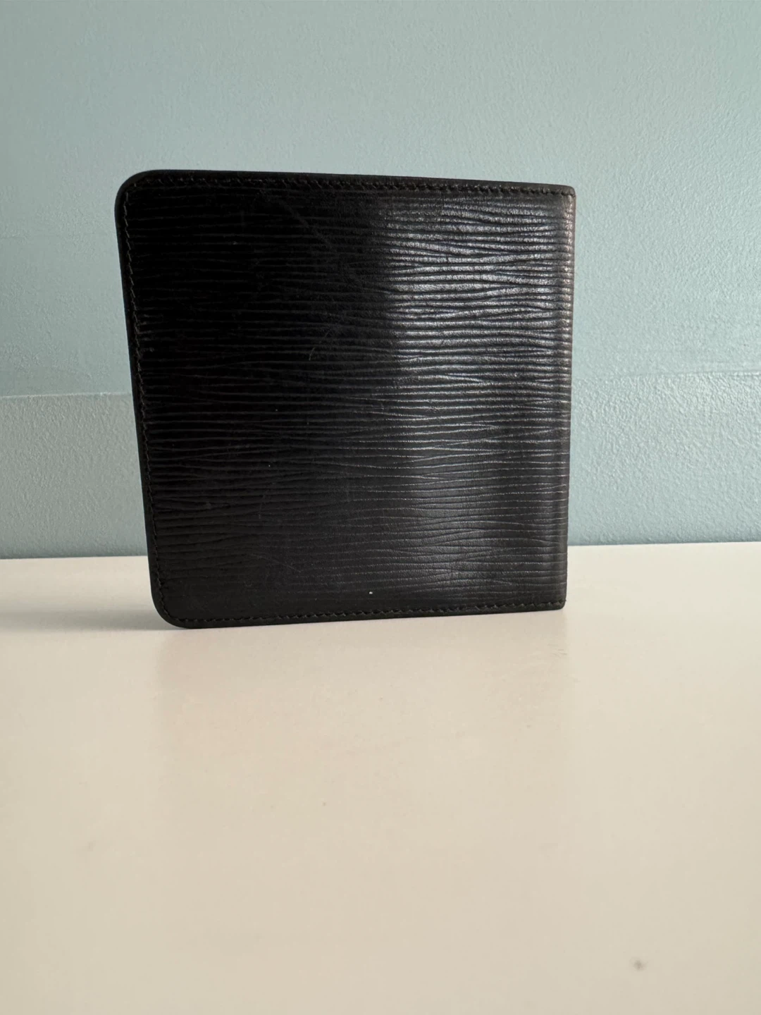 Louis Vuitton Epi Leather Bi-Fold Wallet - photo 2