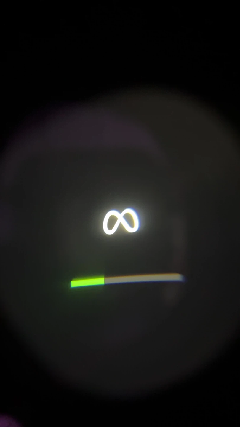 Oculus Quest 2 VR Headset with Controllers - photo 3