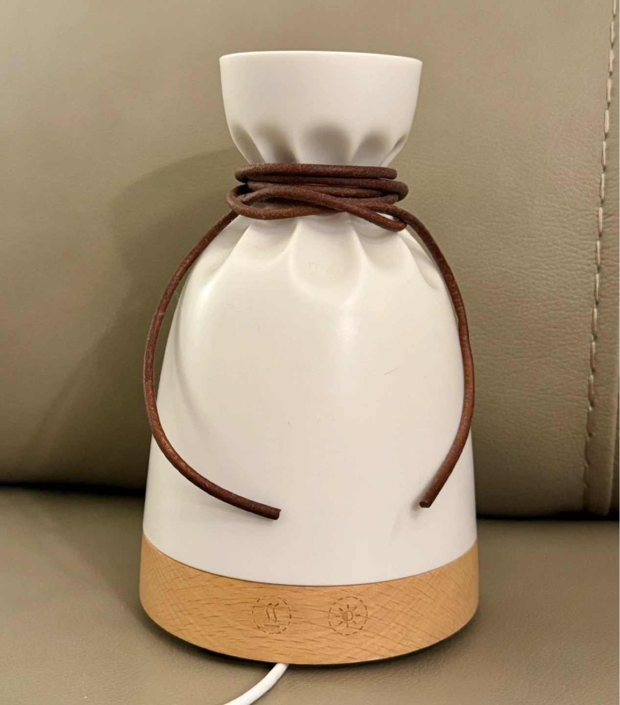 White Diffuser with Wood Base and Leather Tie - photo 4