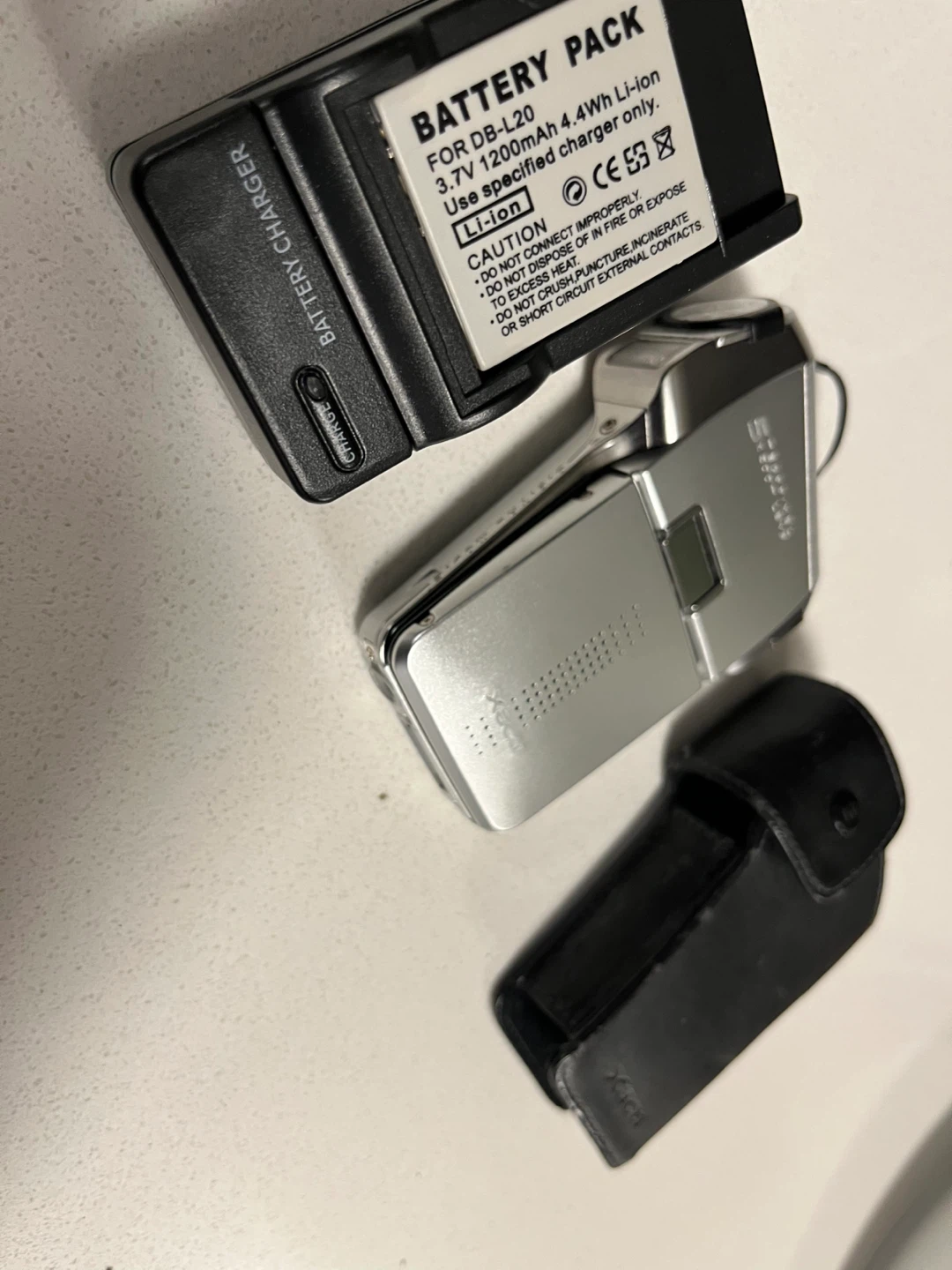 Sanyo Xacti VPC-CG5 Dual Recording Camcorder - photo 2