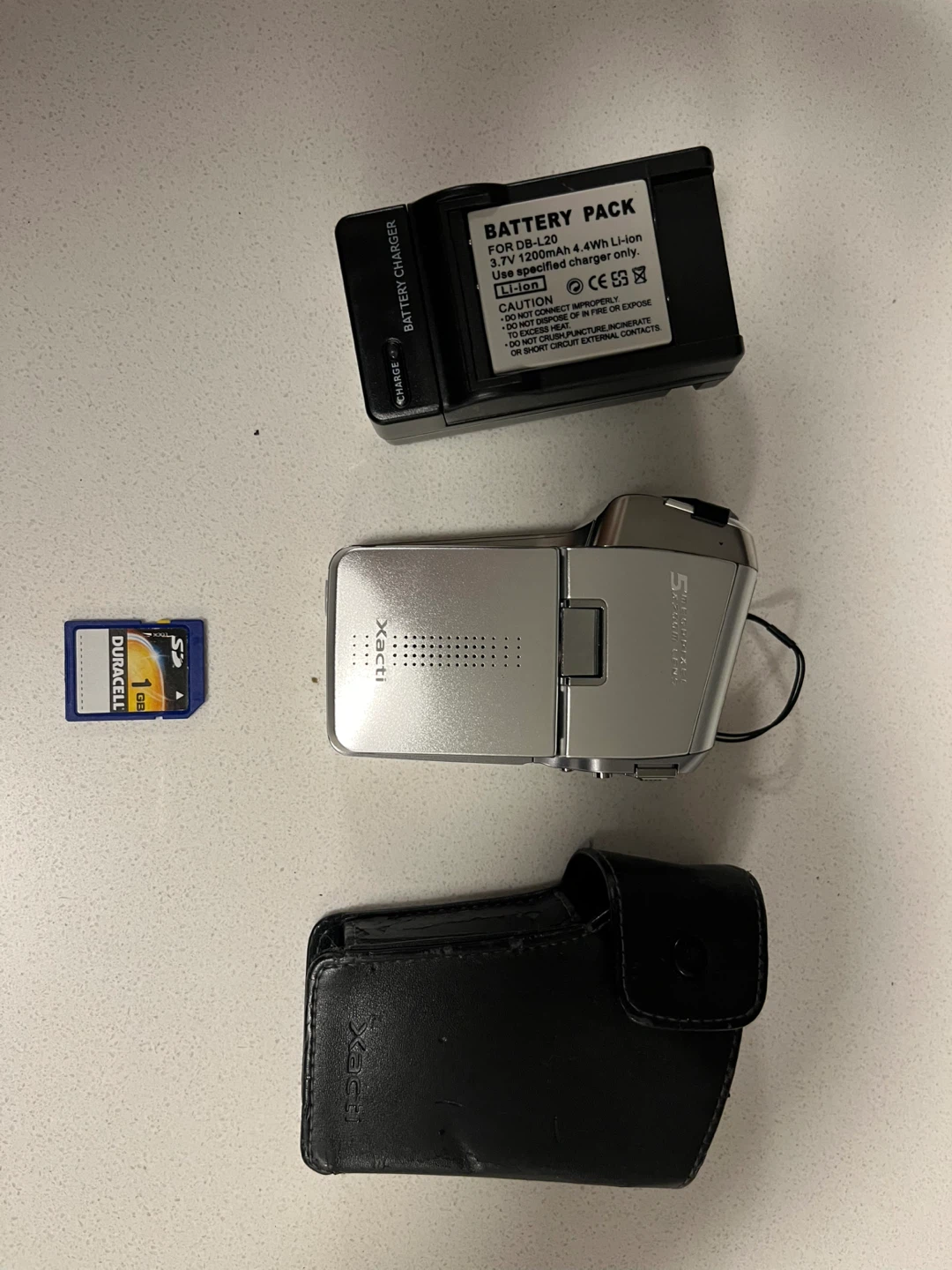 Sanyo Xacti VPC-CG5 Dual Recording Camcorder - photo 5