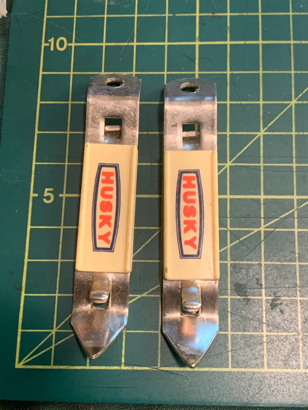 Vintage Canada Husky oil Can Opener Set - photo 2