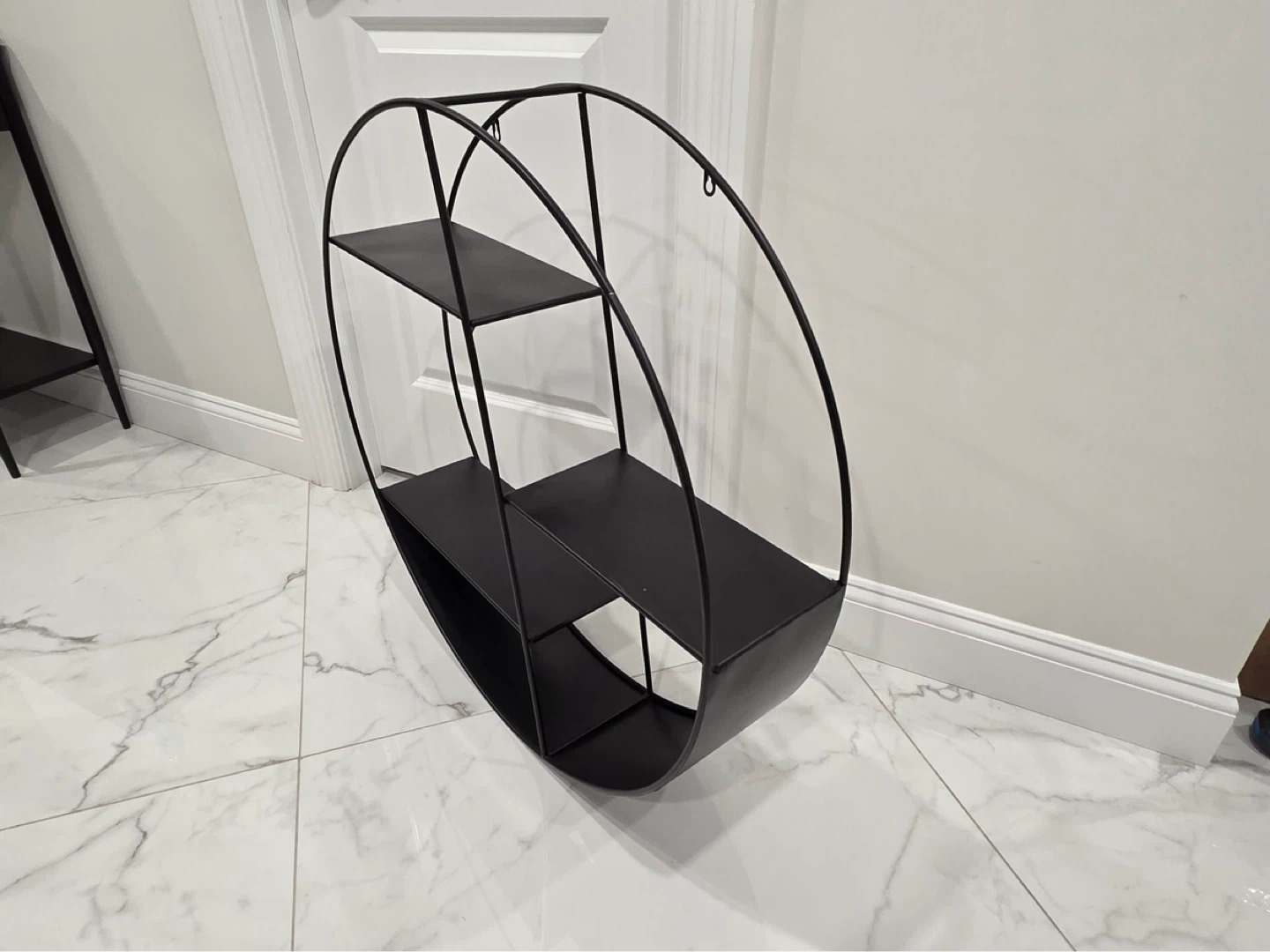 Black Metal Round Wall Shelf - photo 2