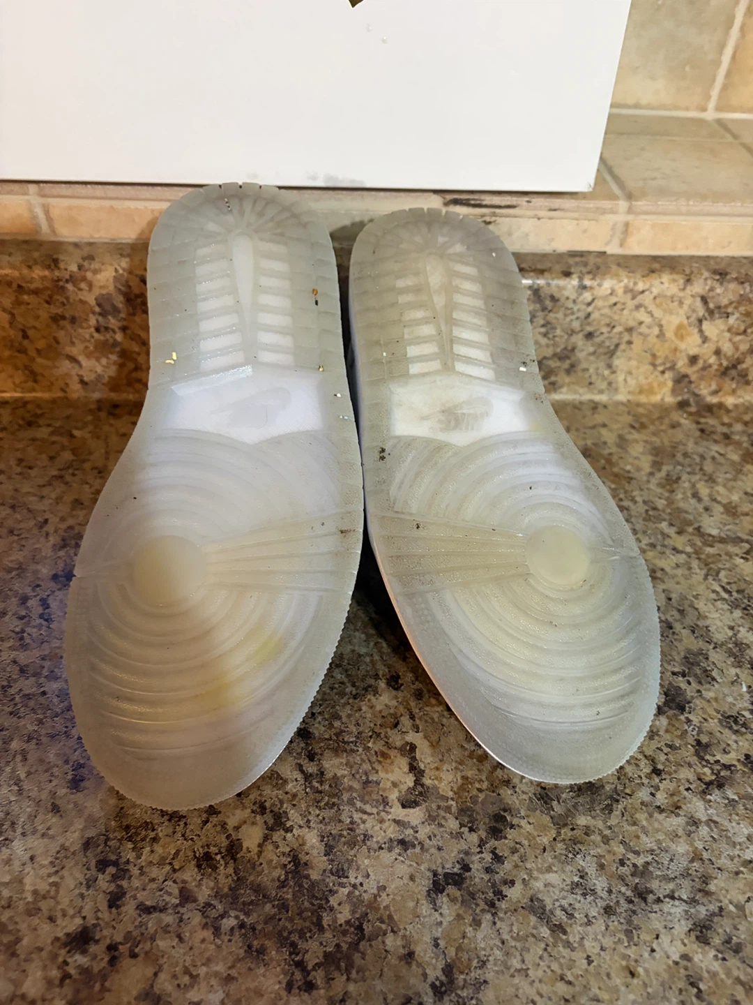 Air Jordan 1 Low SE White Grey Sneakers - photo 5