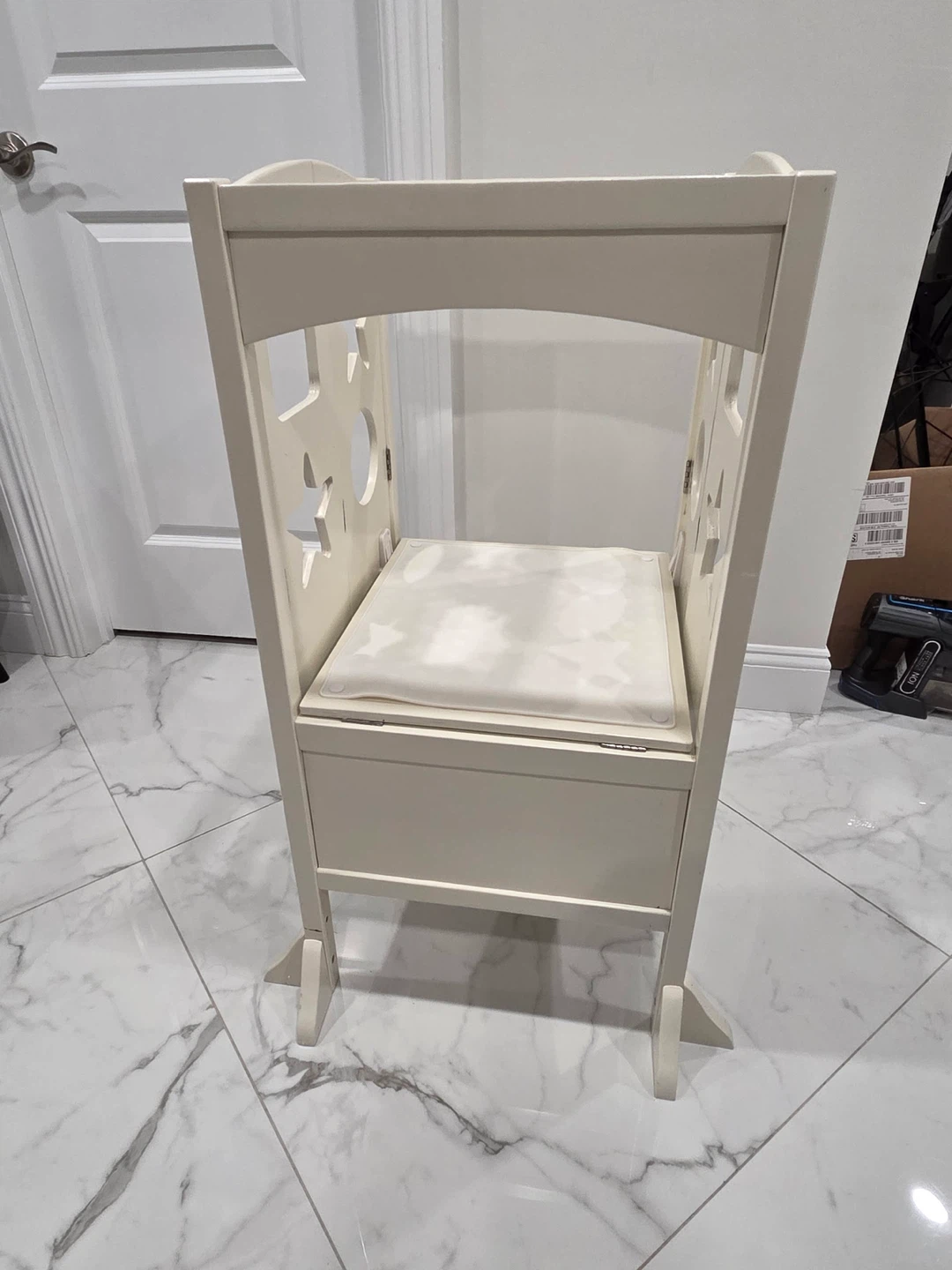 Adjustable Wooden Kitchen Step Stool - photo 3