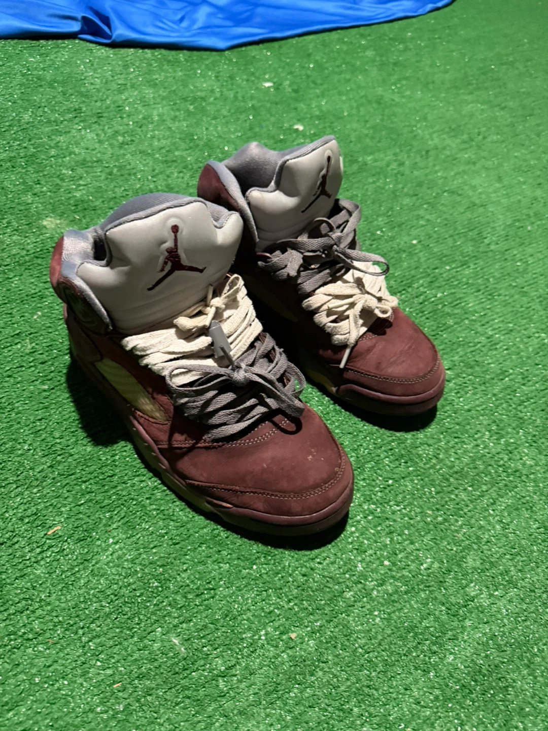 Air Jordan 5 Burgundy Shoes