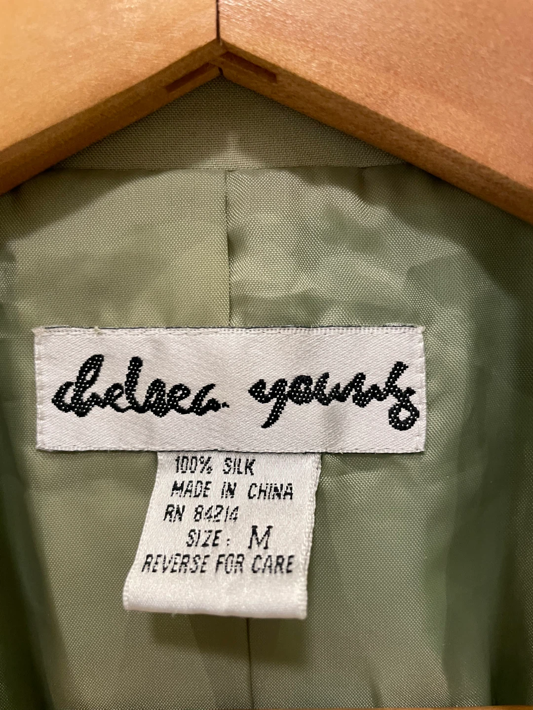 Chelsea Young 100% Silk Blazer - Size M - photo 4