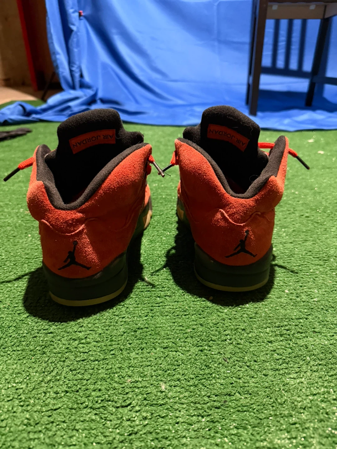 Air Jordan 5 Retro Orange Suede Dunk on Mars Sneakers - photo 5