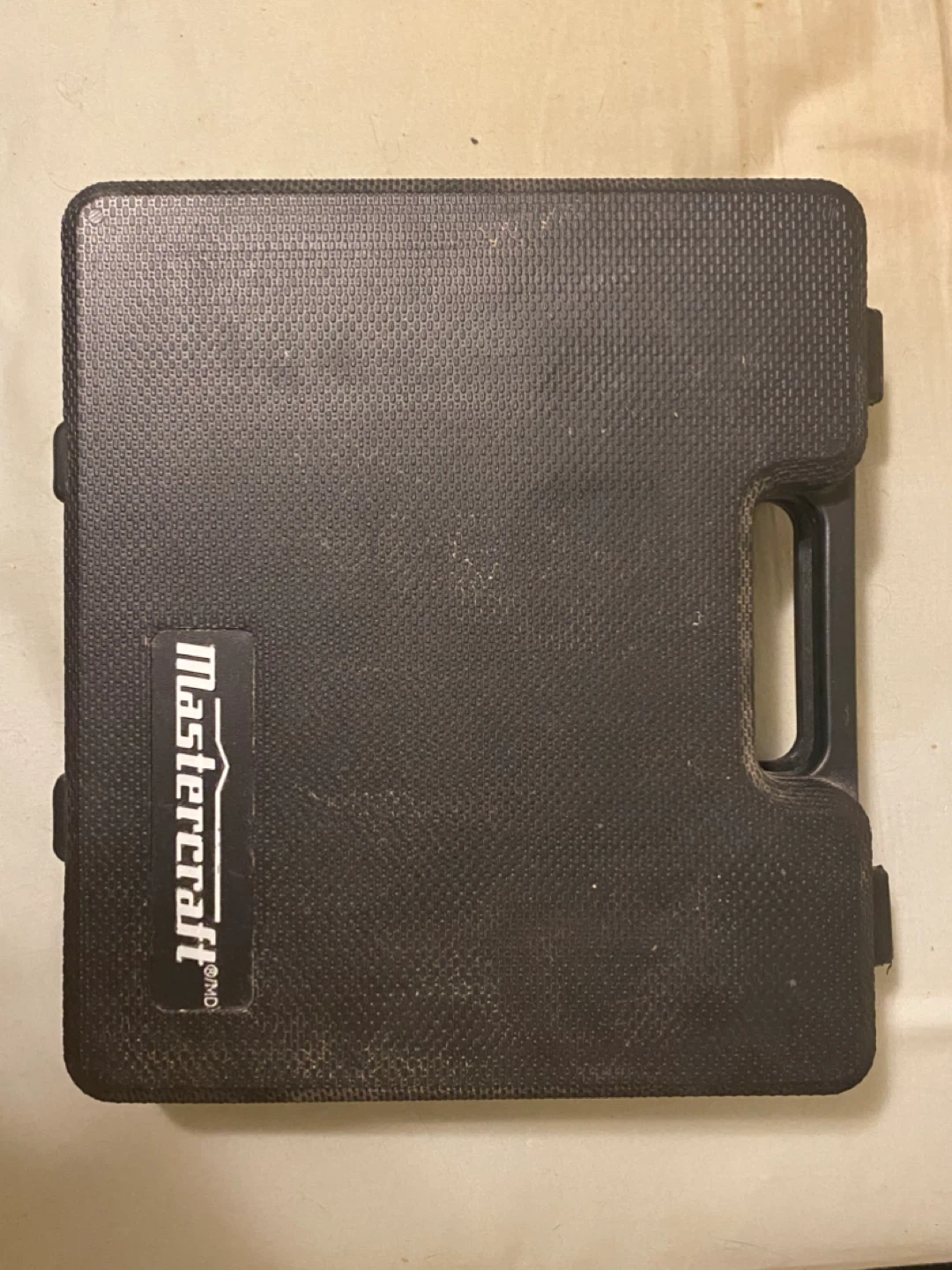 Mastercraft Air-Powered Brad Nailer with Case - photo 3