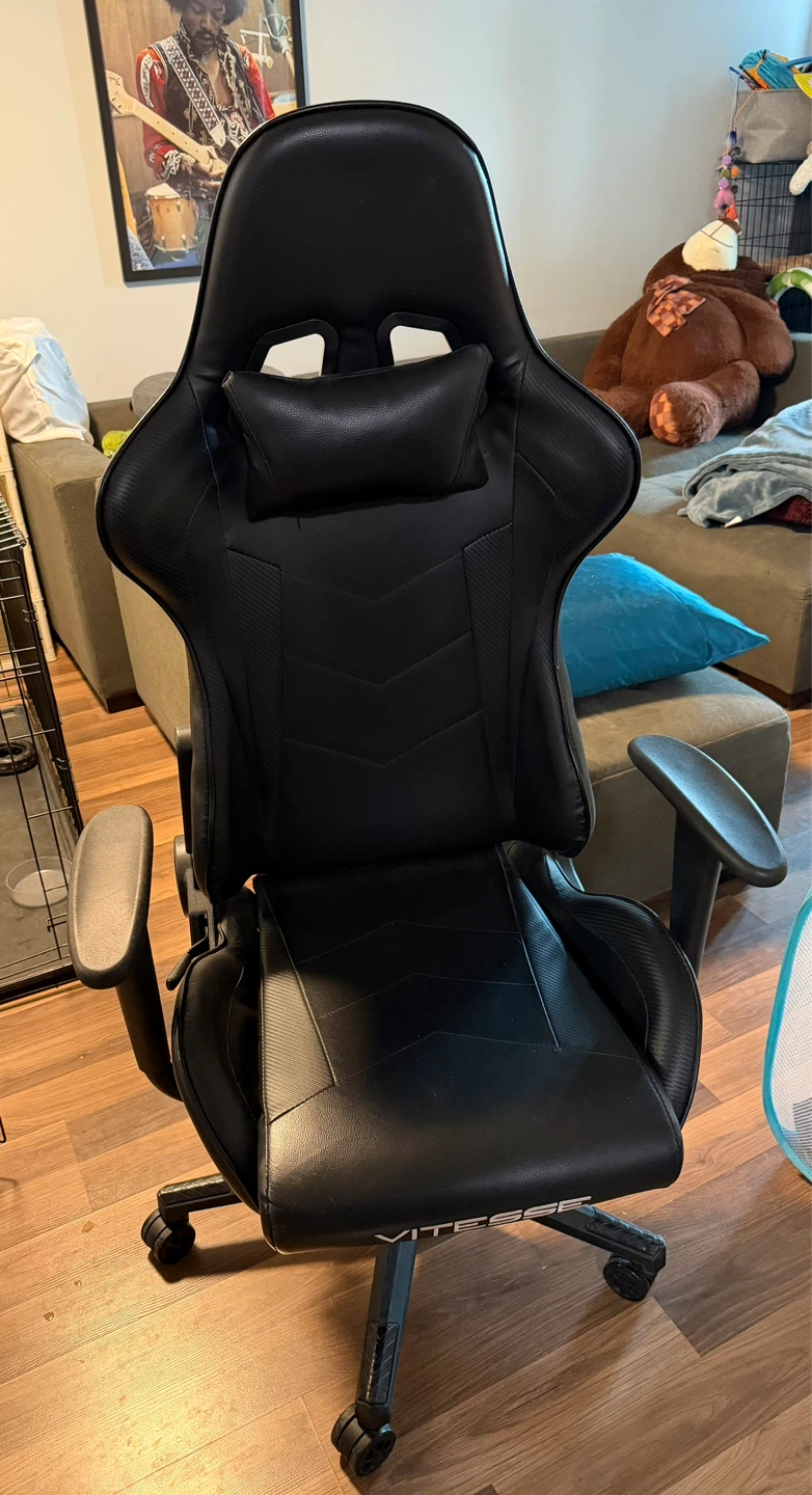 VITESSE Gaming Chair