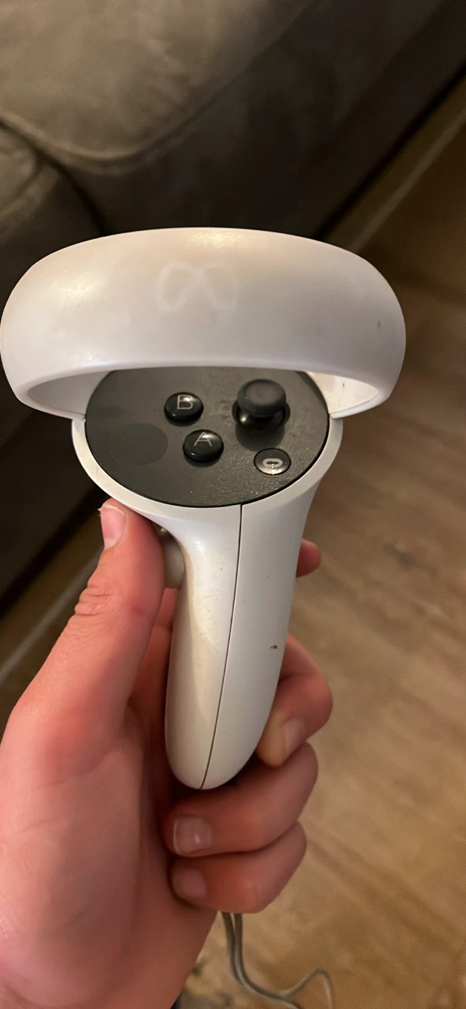 Meta Quest 2 VR Headset and Controllers - photo 2