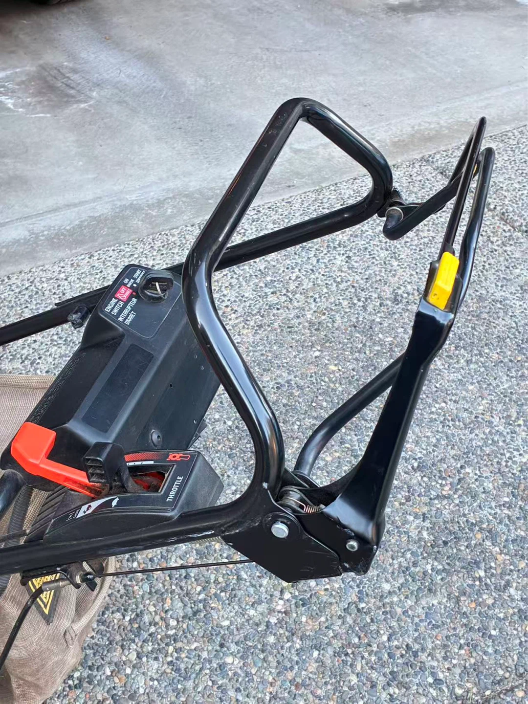 Honda Hydrostatic Self-Propelled Lawn Mower HR215 - photo 5