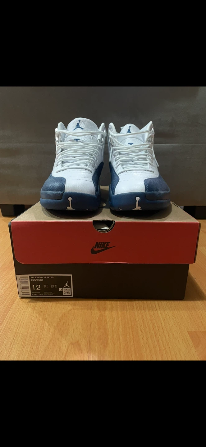 Nike Air Jordan 12 Retro Shoes - photo 3