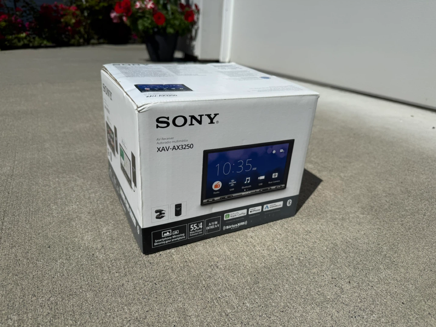 Sony XAV-AX3250 AV Receiver - photo 2