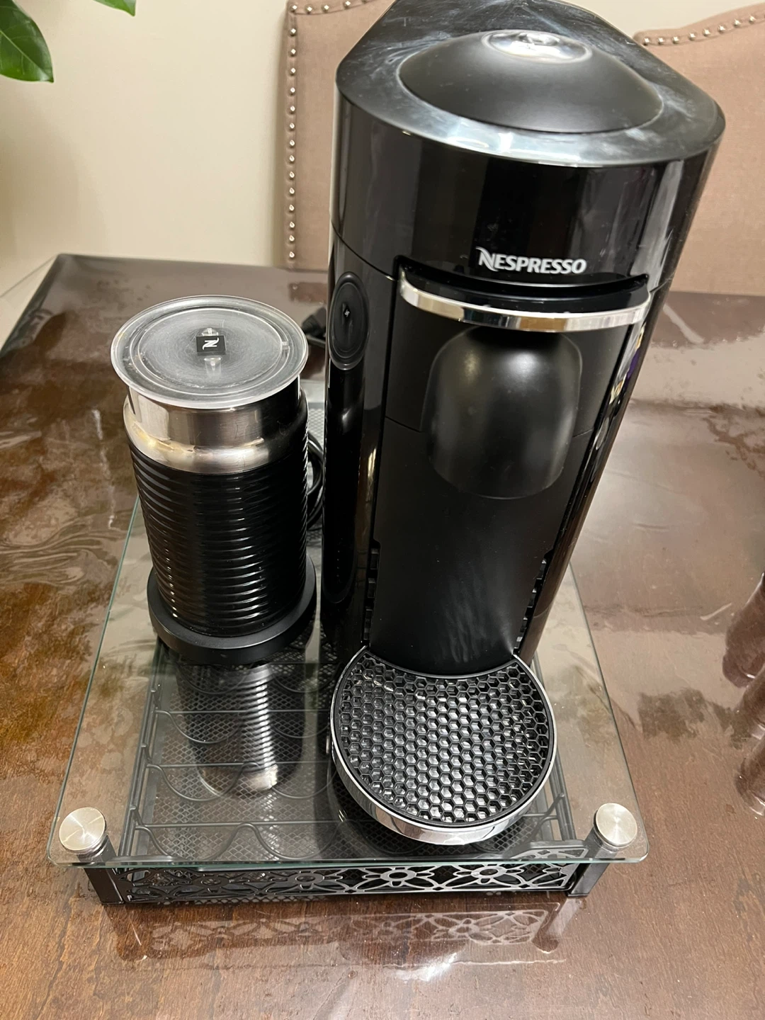 Nespresso VertuoPlus coffee and espresso maker i