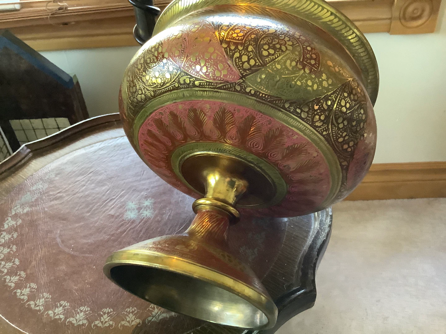 Vt Hd Engraved/Etched Brass Bowl/Jardiniere on a Pedestal Base 🐞 - photo 5