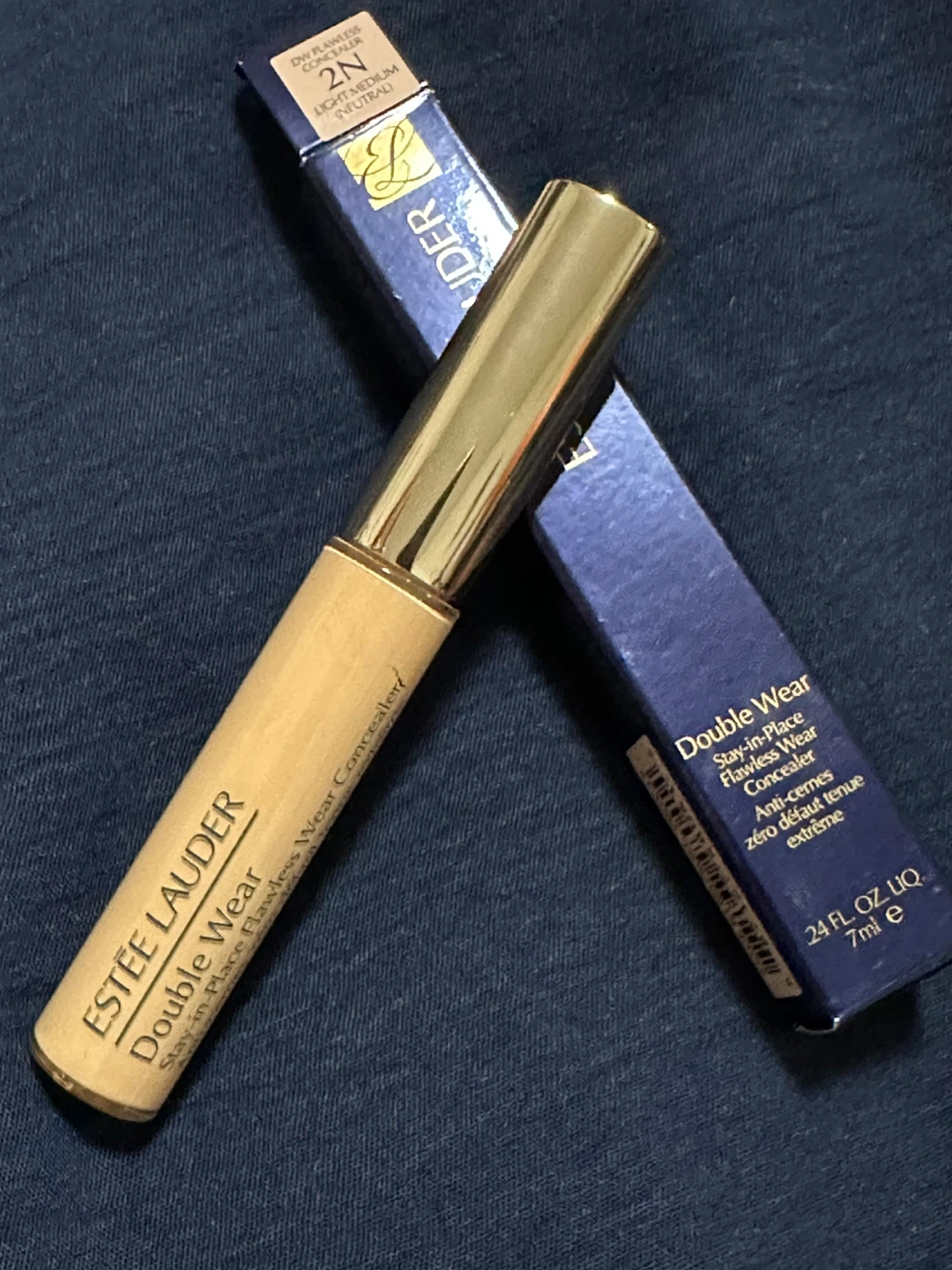 Estée Lauder Double Wear  Flawless Wear Concealer 2N